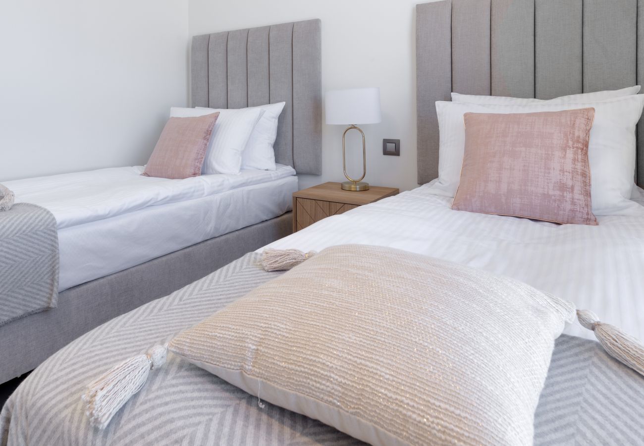 Apartment in Benidorm - INTEMPO 6D