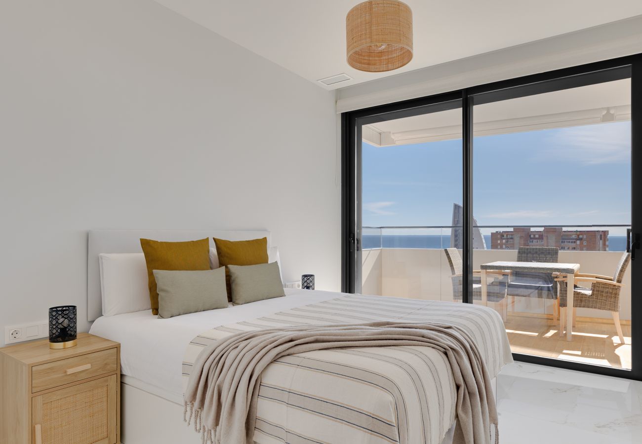 Apartment in Benidorm - BB 136 3 Bedrooms and 2 bathrooms apartment