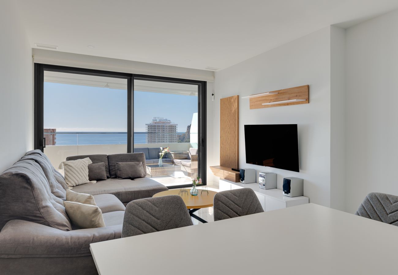 Apartment in Benidorm - BB 136 3 Bedrooms and 2 bathrooms apartment