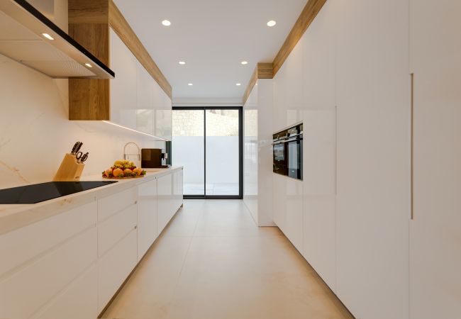 Апартаменты на Benidorm - SUNRISE Benidorm - Apartamento en primera línea con piscina Апартаменты на Benidorm - SUNRISE Benidorm - Apartamento en primera línea con piscina