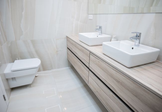 Апартаменты на Benidorm - BB 44 - Apartamento de 2 dormitorios Апартаменты на Benidorm - BB 44 - Apartamento de 2 dormitorios