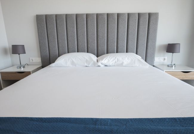 Апартаменты на Benidorm - BB 44 - Apartamento de 2 dormitorios Апартаменты на Benidorm - BB 44 - Apartamento de 2 dormitorios