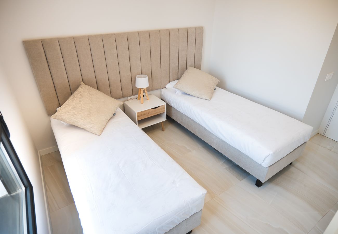 Апартаменты на Бенидорм / Benidorm - BB 44 - Apartamento de 2 dormitorios