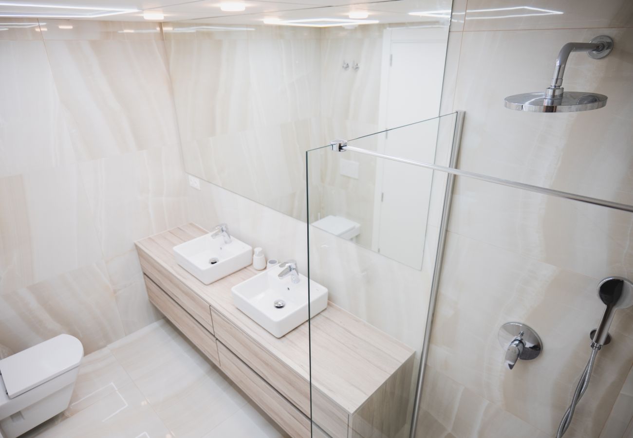 Апартаменты на Бенидорм / Benidorm - BB 44 - Apartamento de 2 dormitorios