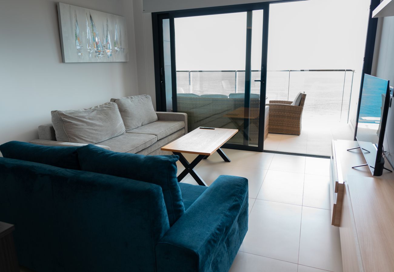 Апартаменты на Бенидорм / Benidorm - DRIVE 122 Benidorm Beachside Bliss by CAR