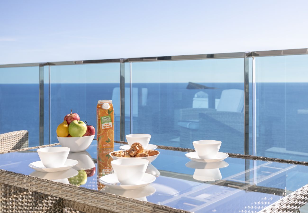 Апартаменты на Бенидорм / Benidorm - DRIVE 122 Benidorm Beachside Bliss by CAR